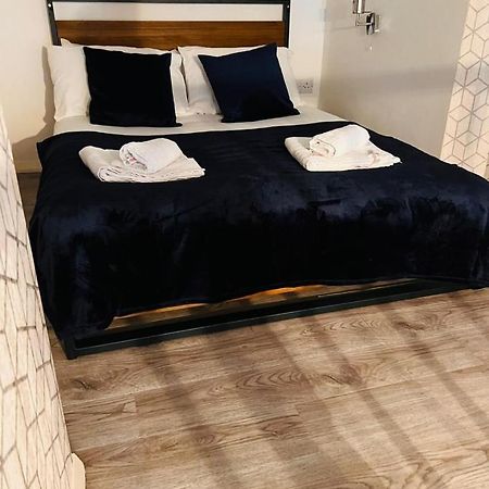 Апартаменты F10- Mezzanine 1St Floor Flat Fits 3 Near Paddington Лондон Экстерьер фото
