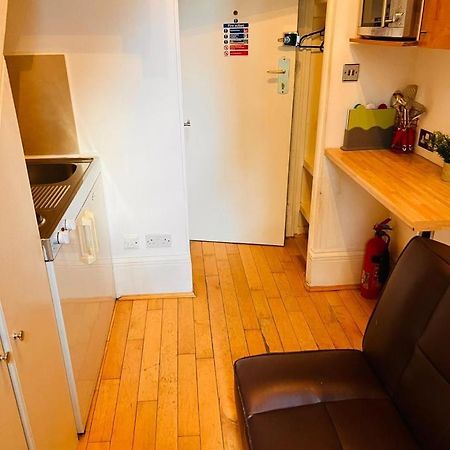 Апартаменты F10- Mezzanine 1St Floor Flat Fits 3 Near Paddington Лондон Экстерьер фото